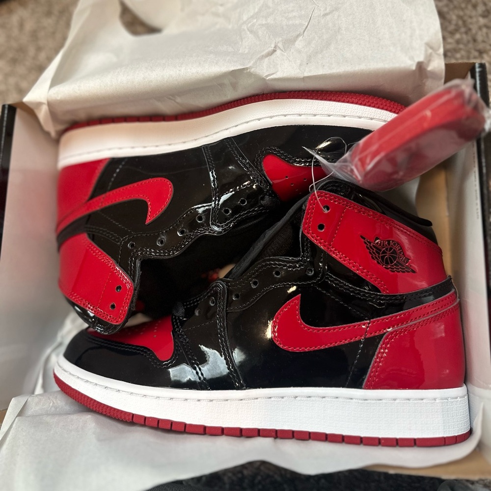Air Jordan 1 Retro High OG GS “Patent Bred” 2021 size 7y